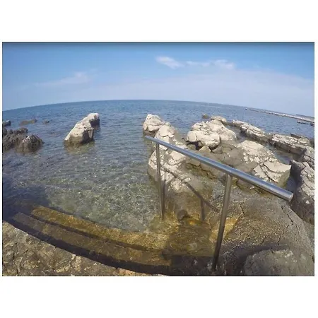 Nyaraló In With Swimming Pool *